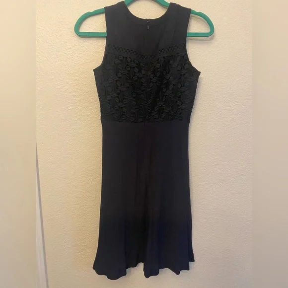 Navy Blue Anne Taylor Dress - Picture 3 of 6